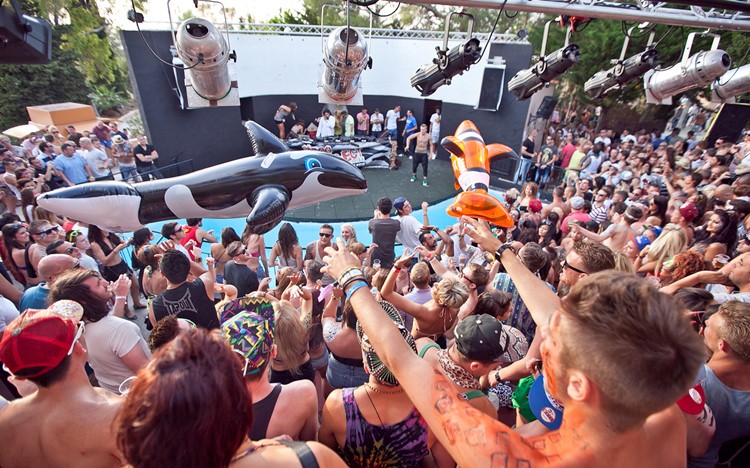 The Zoo Project festival party Ibiza djs playing music