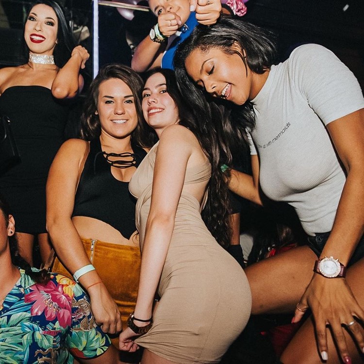 Tier Club nightclub Orlando sexy girls partying fun