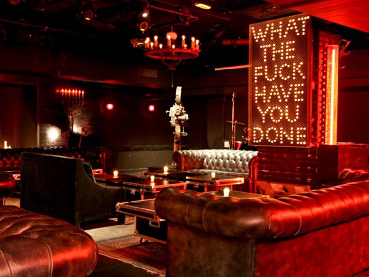 Party at Titty Twister VIP nightclub in Paris. Find promoters for guest list in Clubbable