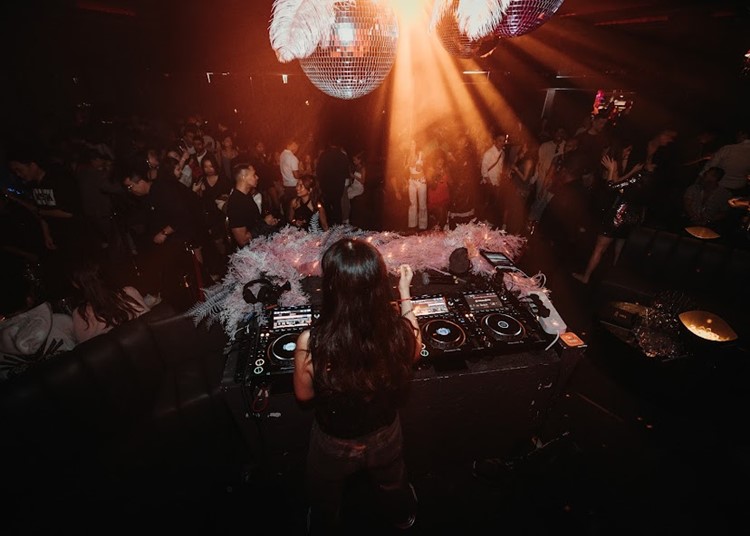 Trilogy in Hong Kong 28 oct. 2025