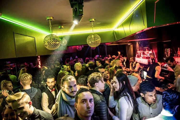 Party at VIDA VIP nightclub in Stockholm. Find promoters for guest list in Clubbable