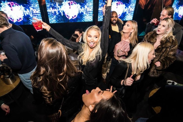 Party at VIDA VIP nightclub in Stockholm. Find promoters for guest list in Clubbable
