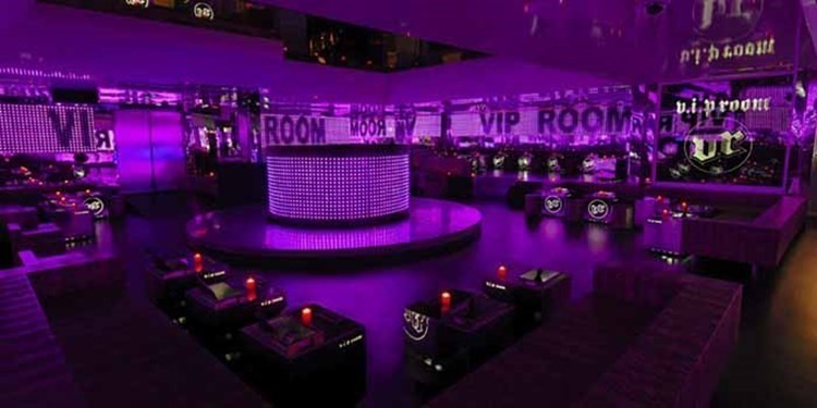 VIP Room nightclub Cannes