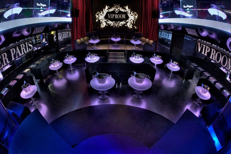 Party al VIP Room Paris VIP Club al Paris. Trova promotori e liste degli ospiti in Clubbable