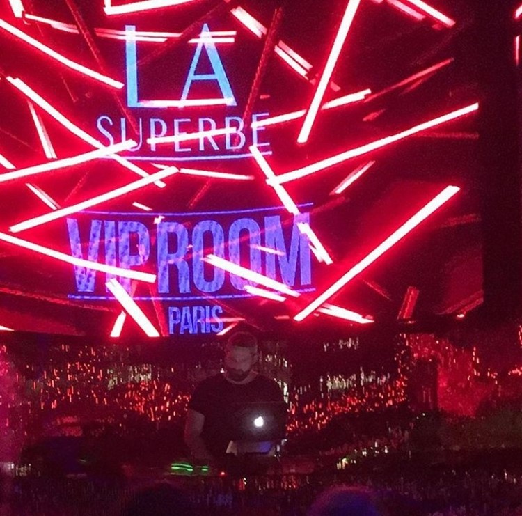 VIP Room nightclub Paris dj mixing music LA Superbe night red lights