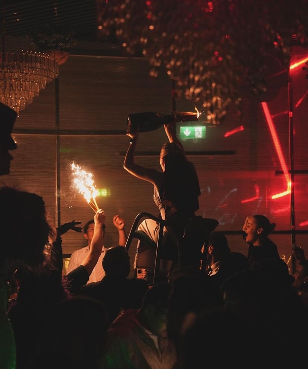 Verde, bottles, parade, bachelor, bachelorette, celebrations, reserve now