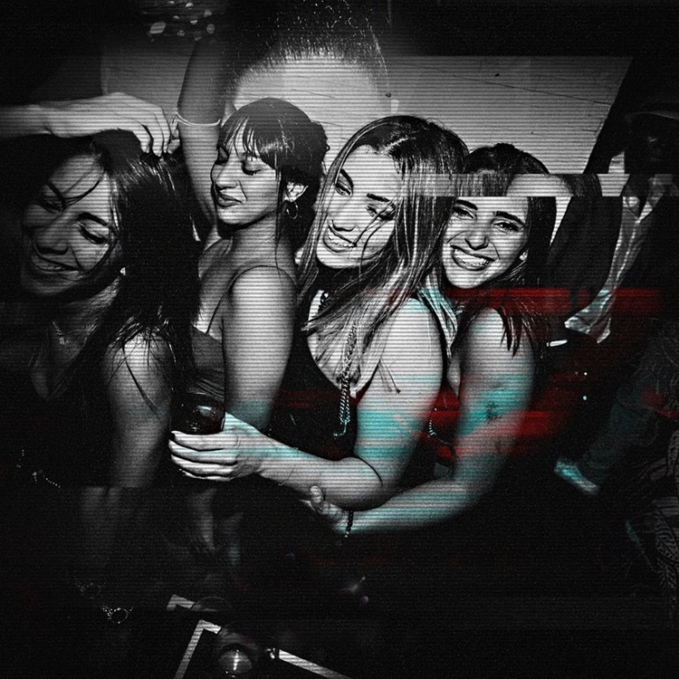 Vice nightclub Paris girls having fun drinking dancing mask open now