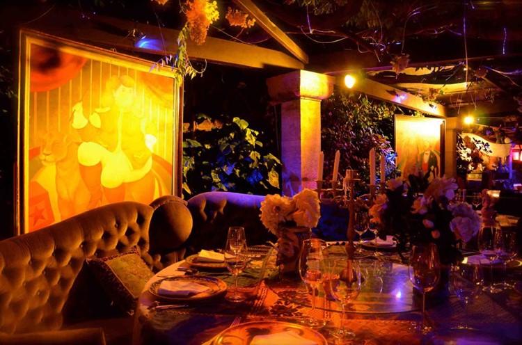 Party at Villa Romana VIP nightclub in St Tropez. Find promoters for guest list in Clubbable