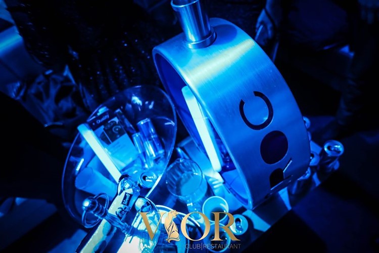 Vior nightclub Zurich book your own vip table now celebrate vodka champagne bottles parade