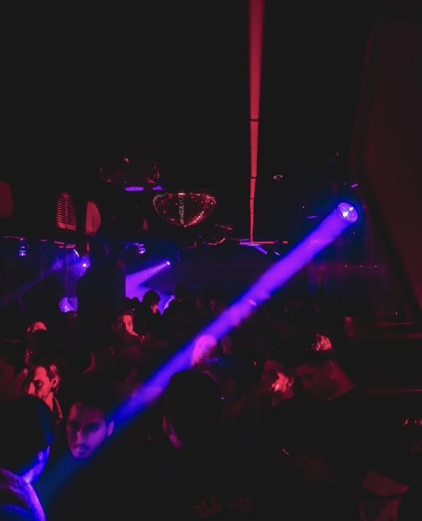 Party at Virgo VIP nightclub in New York. Find promoters for guest list in Clubbable