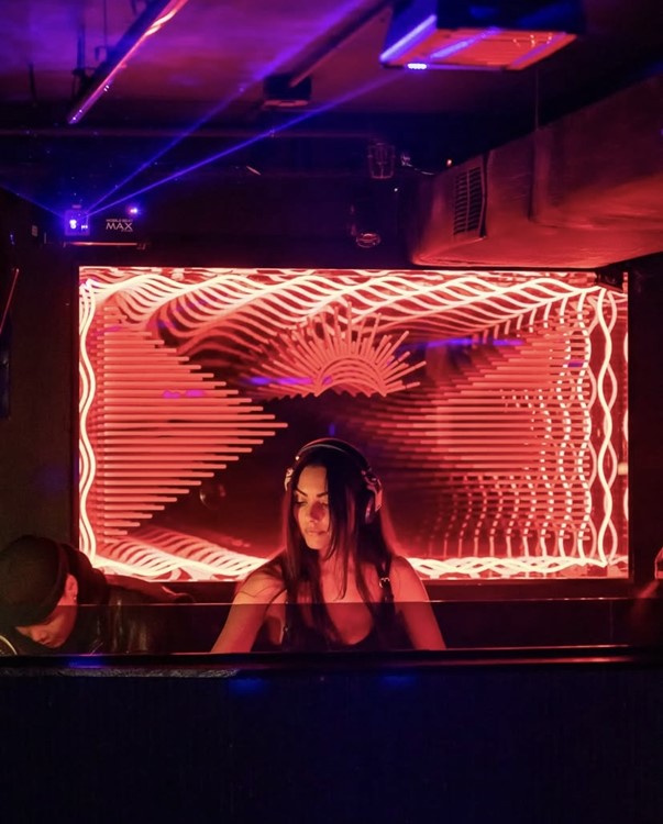 Party at Virgo VIP nightclub in New York. Find promoters for guest list in Clubbable