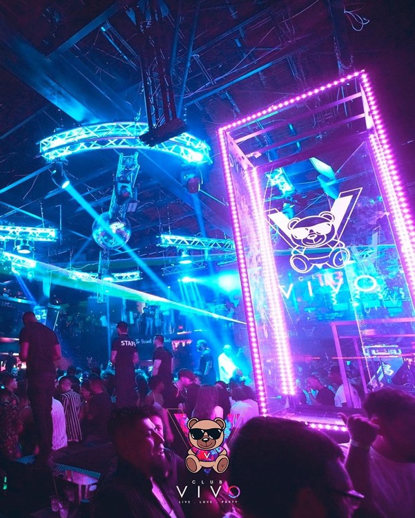 Vivo nightclub Dallas club party event dance all night go out tonight