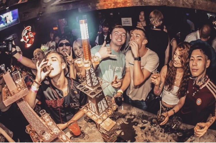 Party at Voyager Stand VIP nightclub in Tokyo. Find promoters for guest list in Clubbable