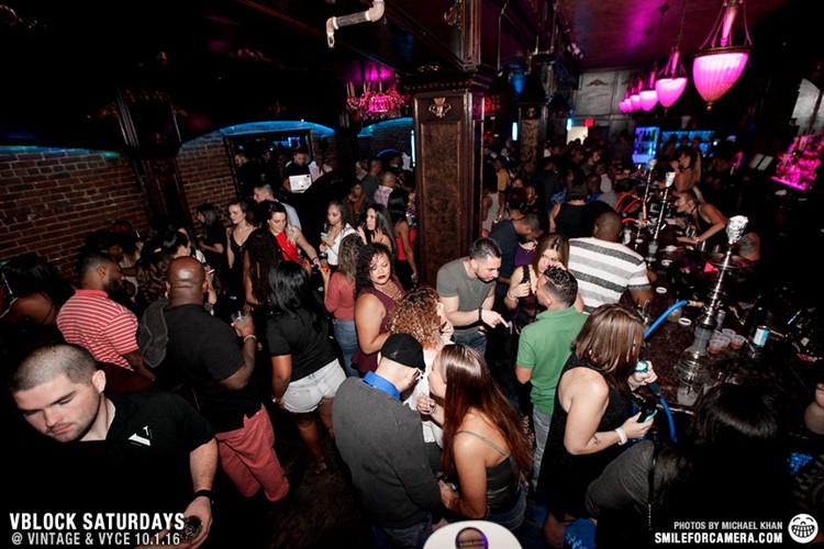 Vyce Lounge Club nightclub Orlando crowd partying drinking alcohol