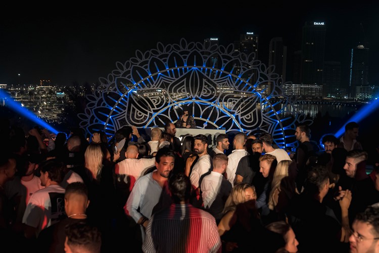 Odyssey Mina Seyahi W Dubai live dj music fun party event