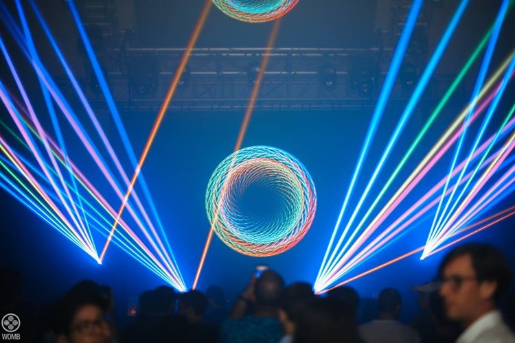 Womb nightclub Tokyo show lights crowd dancing