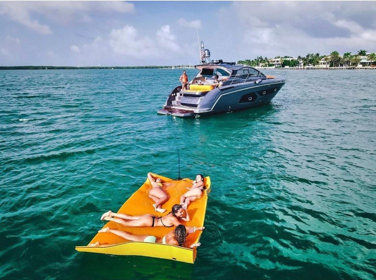 Party at Yacht - AZIMUT ONKOR VIP nightclub in Miami. Find promoters for guest list in Clubbable